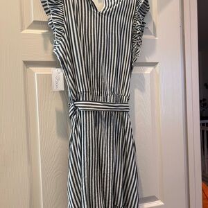 Super cute summer dress in white and navy strips, never worn